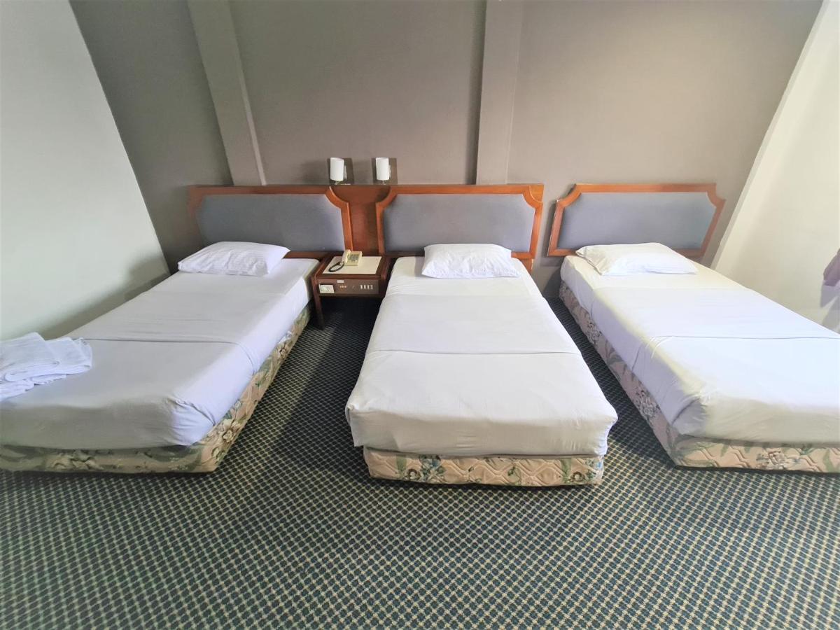 Anika Inn - Kluang Extérieur photo
