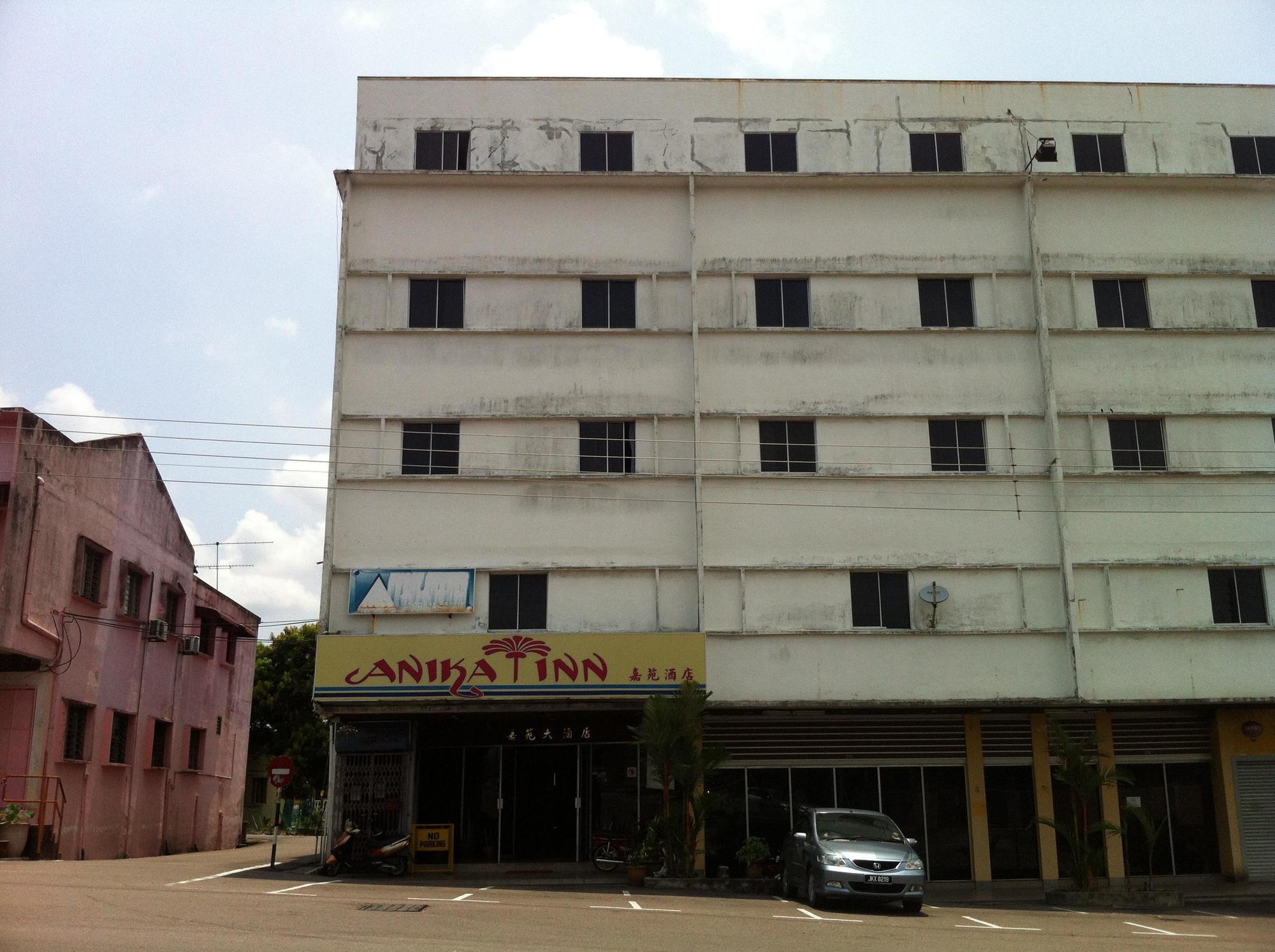 Anika Inn - Kluang Extérieur photo
