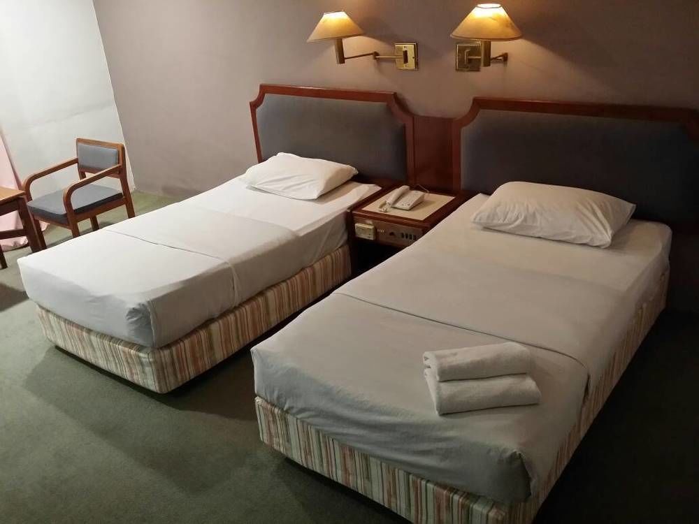 Anika Inn - Kluang Extérieur photo