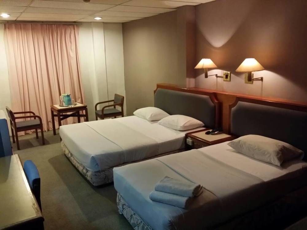Anika Inn - Kluang Extérieur photo