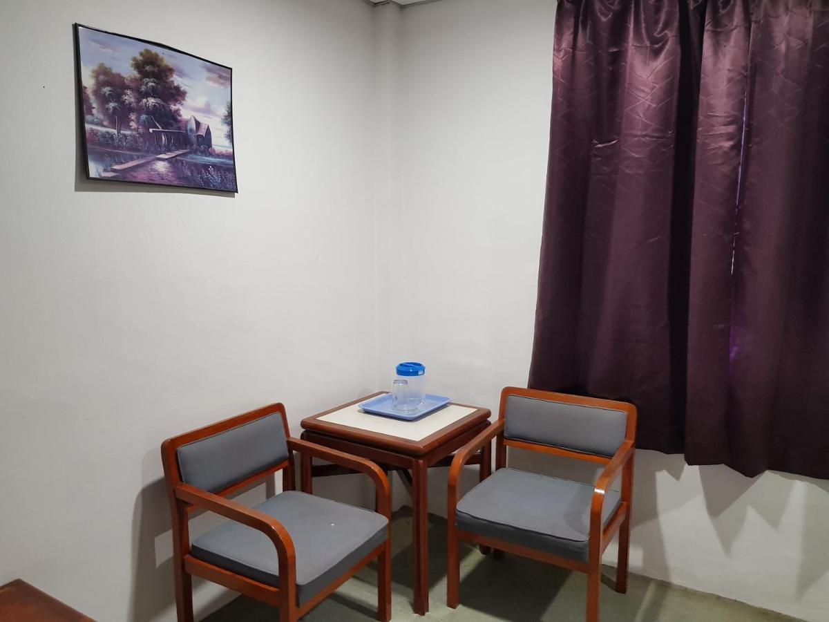 Anika Inn - Kluang Extérieur photo
